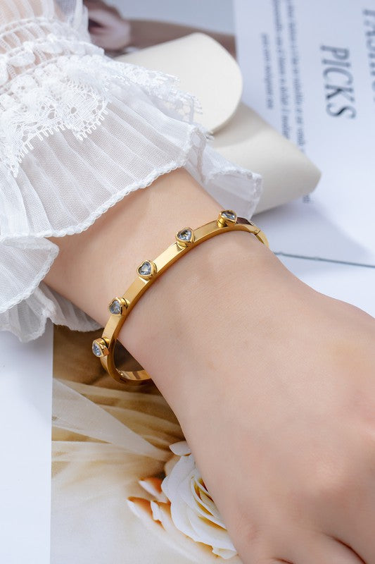 Gem Heart Hinge Bangle